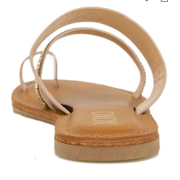 NWT XOXO Romilia Flat Sandals - Picture 3 of 5